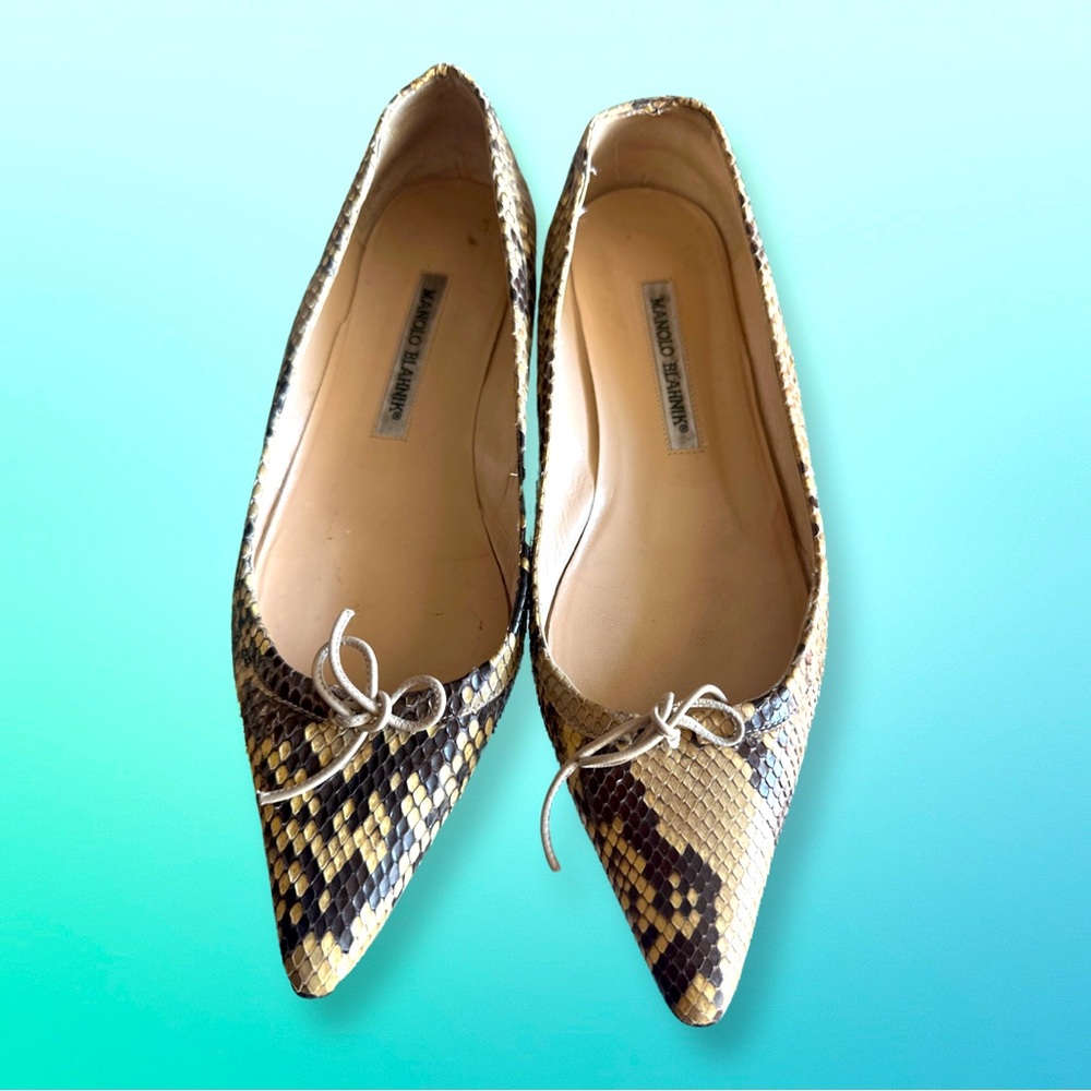 Manolo Blahnik snakeskin flats size 37 1/2